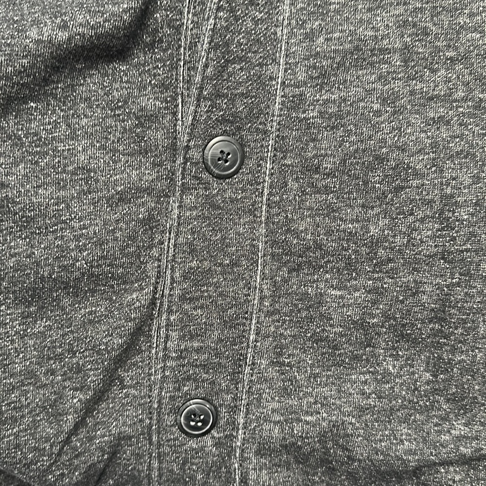 Cardigan. - Picture 4 of 5